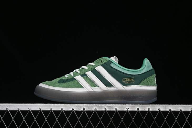 Picture of Adidas Gazelle _SKUfw20759267075814430fw
